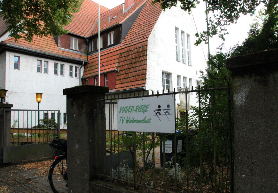 Bootshaus Ruderriege TV Waidmannslust, Eisenhammerweg