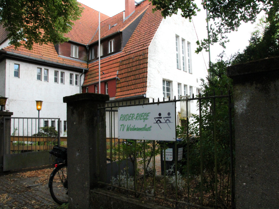 Bootshaus Ruderriege TV Waidmannslust, Eisenhammerweg